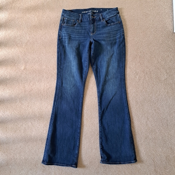 American Eagle Jeans Women's Size 8 Curvy Kick Boot Blue Denim - Picture 1 of 11